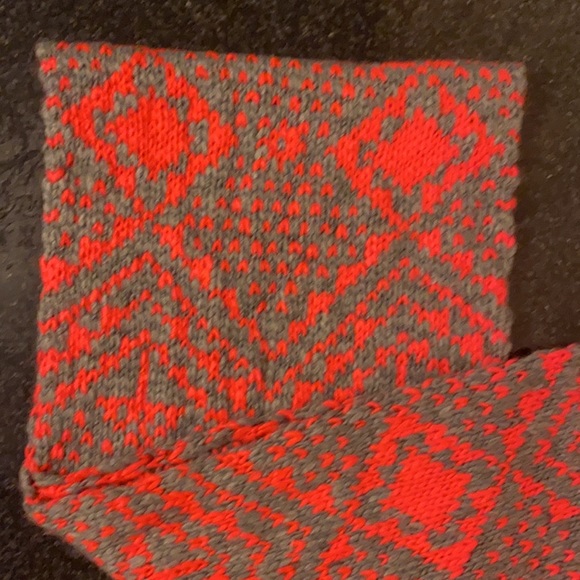 American Eagle Neon Infinity Scarf - Picture 3 of 3